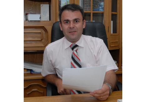 Prim-procurorul Parchetului de pe lângă Judecătoria Beiuş, Gligor Sabău (foto), consideră că Jude se face la fel de vinovat ca Toderici